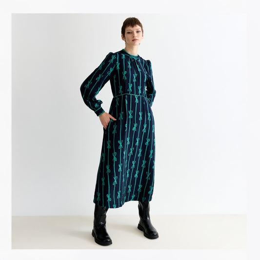 - Avion Tie Up High Neck Midi Dress - Navy