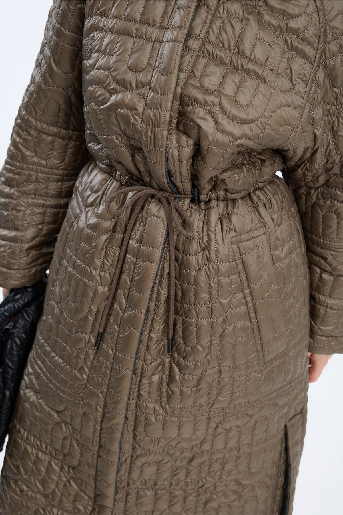 Verger Quilted Coat - Mix Charcoal