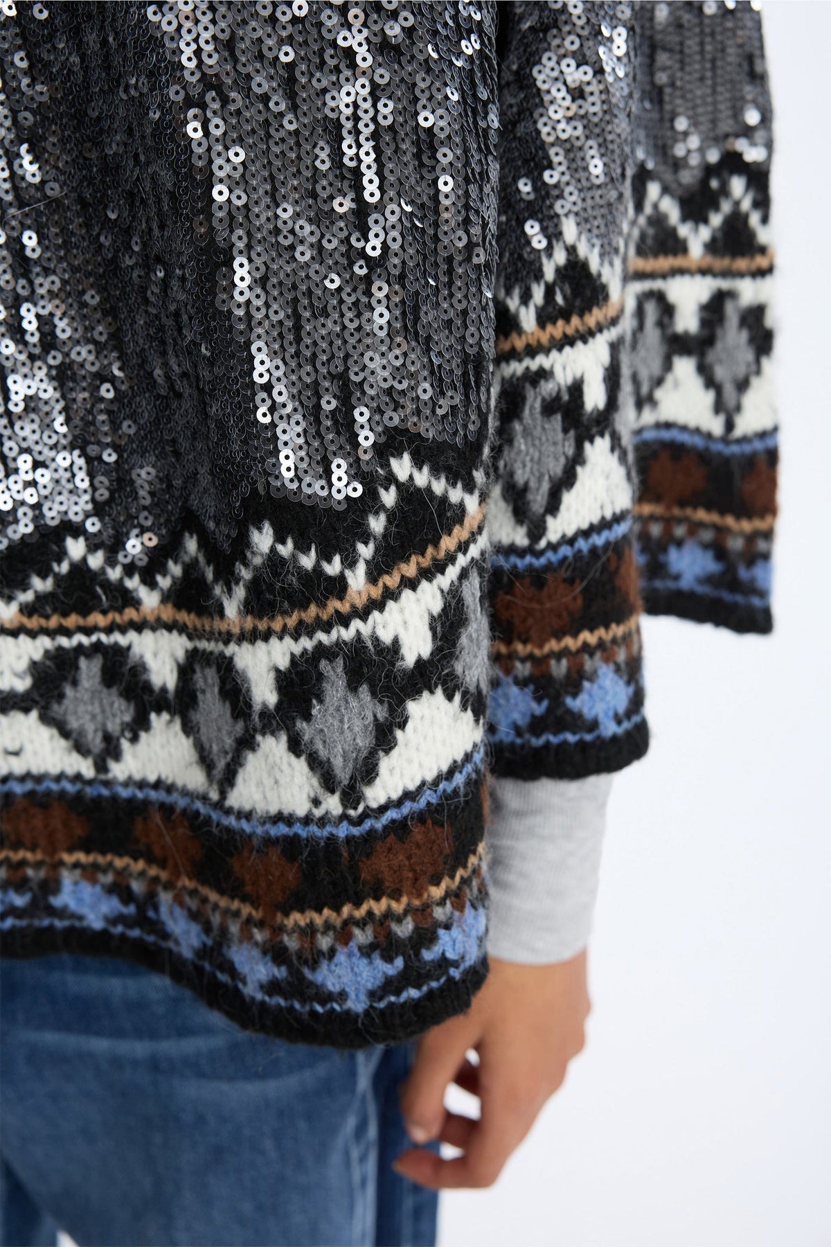 Munthe Verst Knitted Poncho - Mix Black