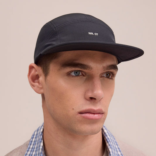 Forma - Water Repellant Cap - Black