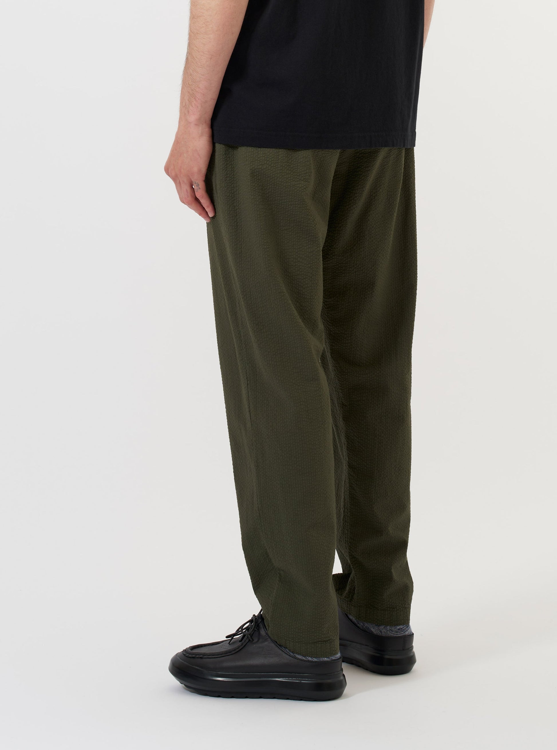 Universal Merida Seersucker Military Chino - Olive
