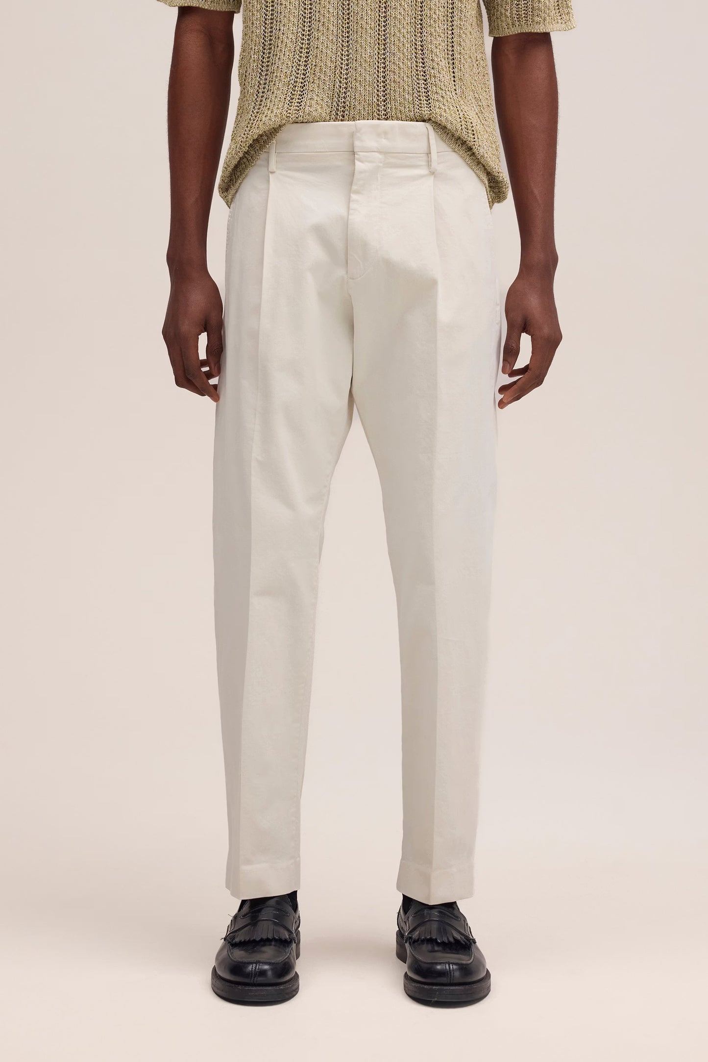 Bill Tapered leg regular fit trouser - Ivory