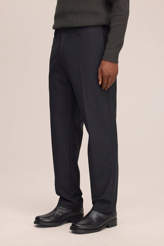 Brendan Tapered Leg Regular Fit Pant - Black