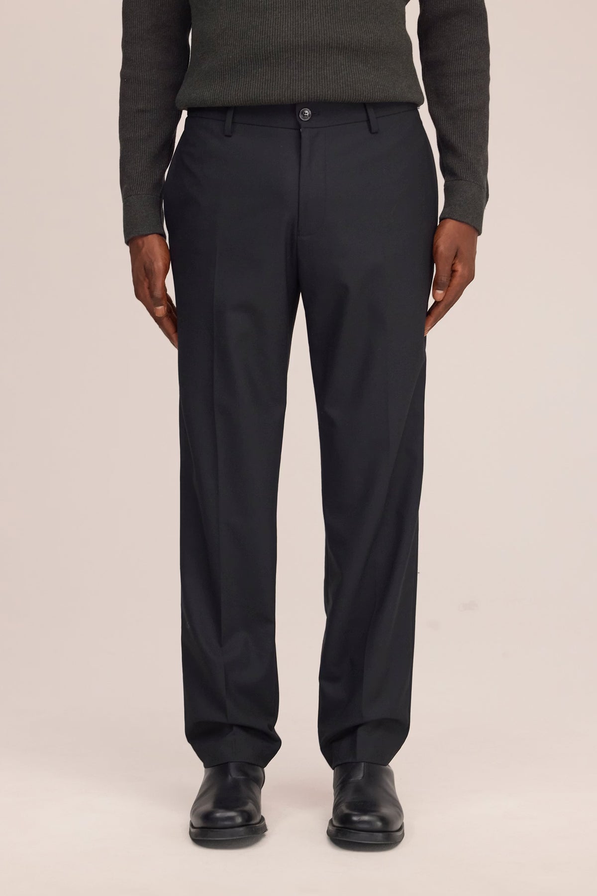 Brendan Tapered Leg Regular Fit Pant - Black
