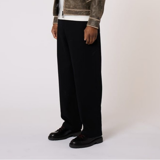 Barrel Leg Chino - Black