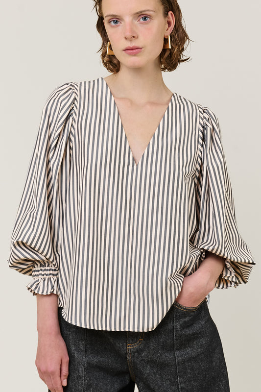 Remi V-Neck Stripe Top - Black/Cream