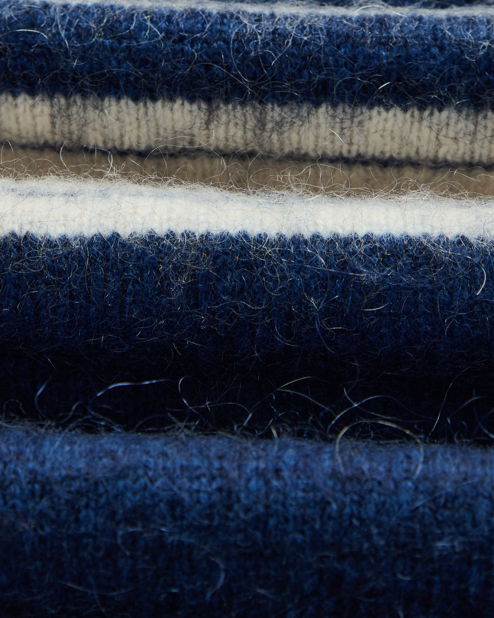 Wax Wilde Crew Brush Retro Stripe - Blue/Ecru
