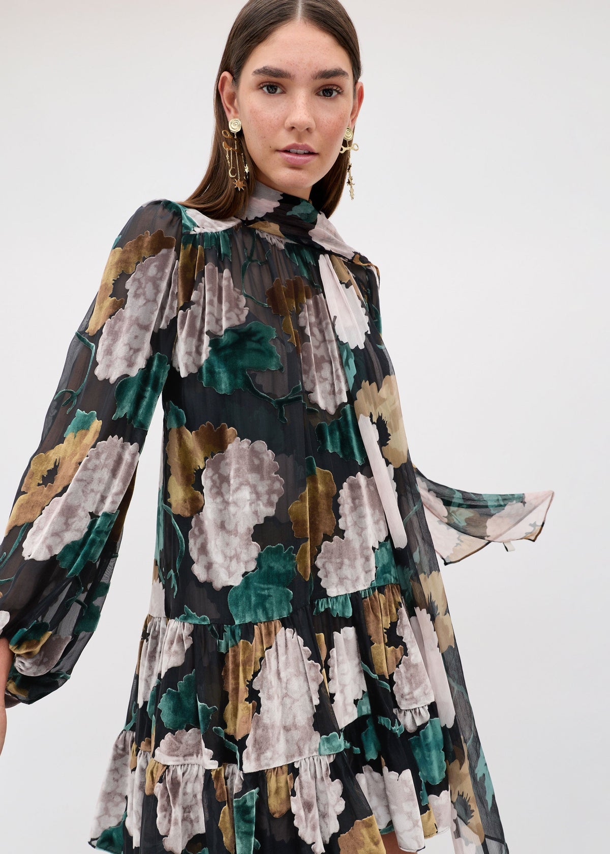 Anaya Hydrangea Floral Dress - Charcoal
