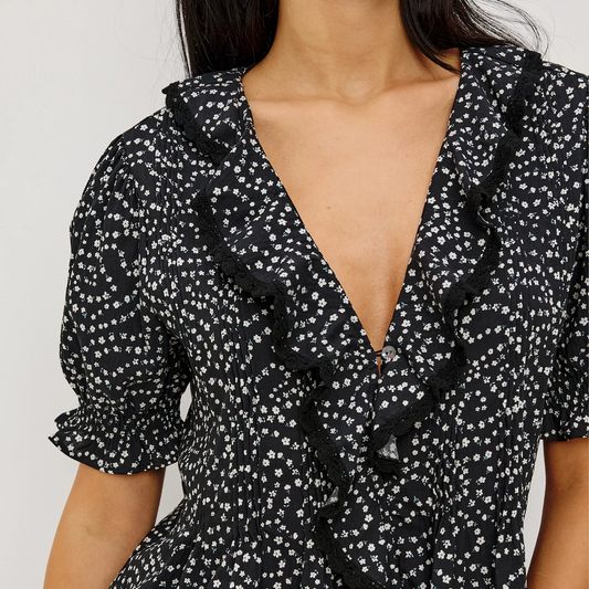 Bloom Shirt - Mini Chain Daisies