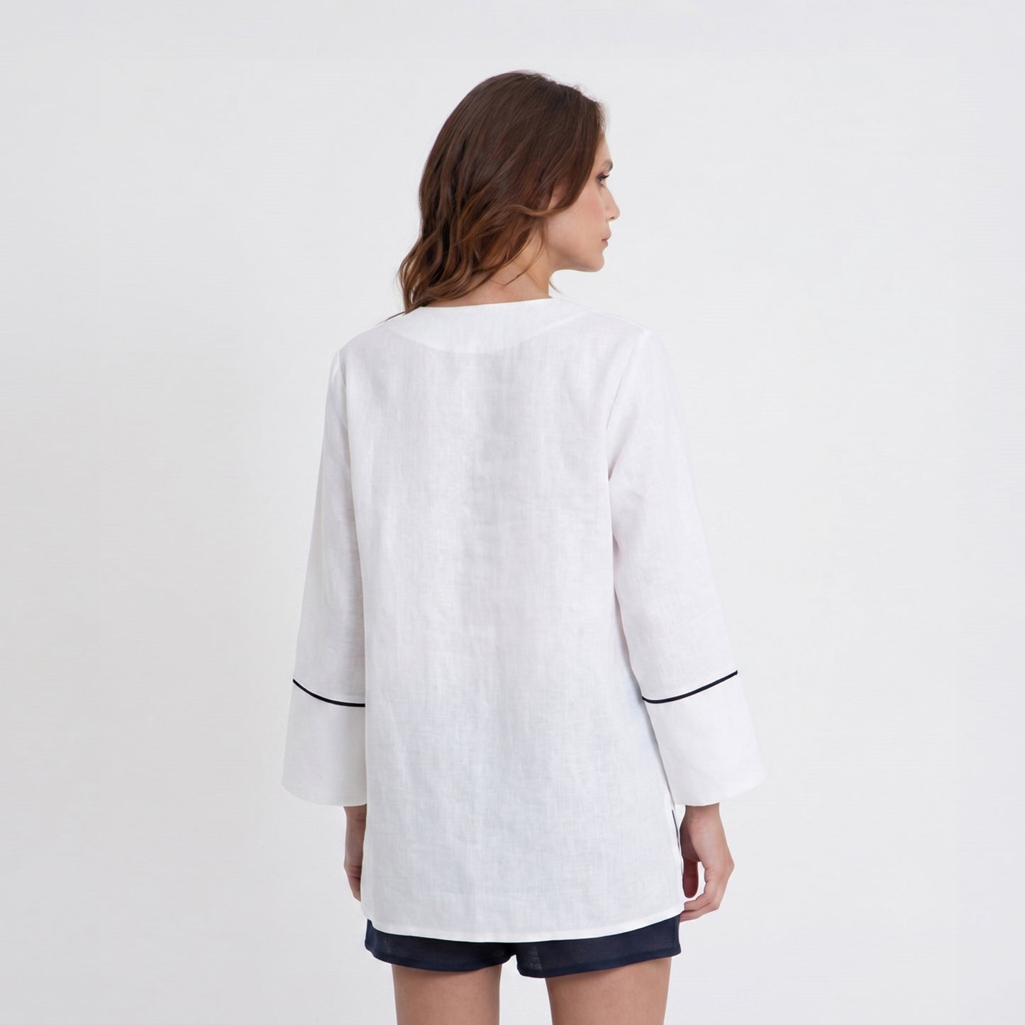 Long Sleeve Pleat Blouse - White/Black