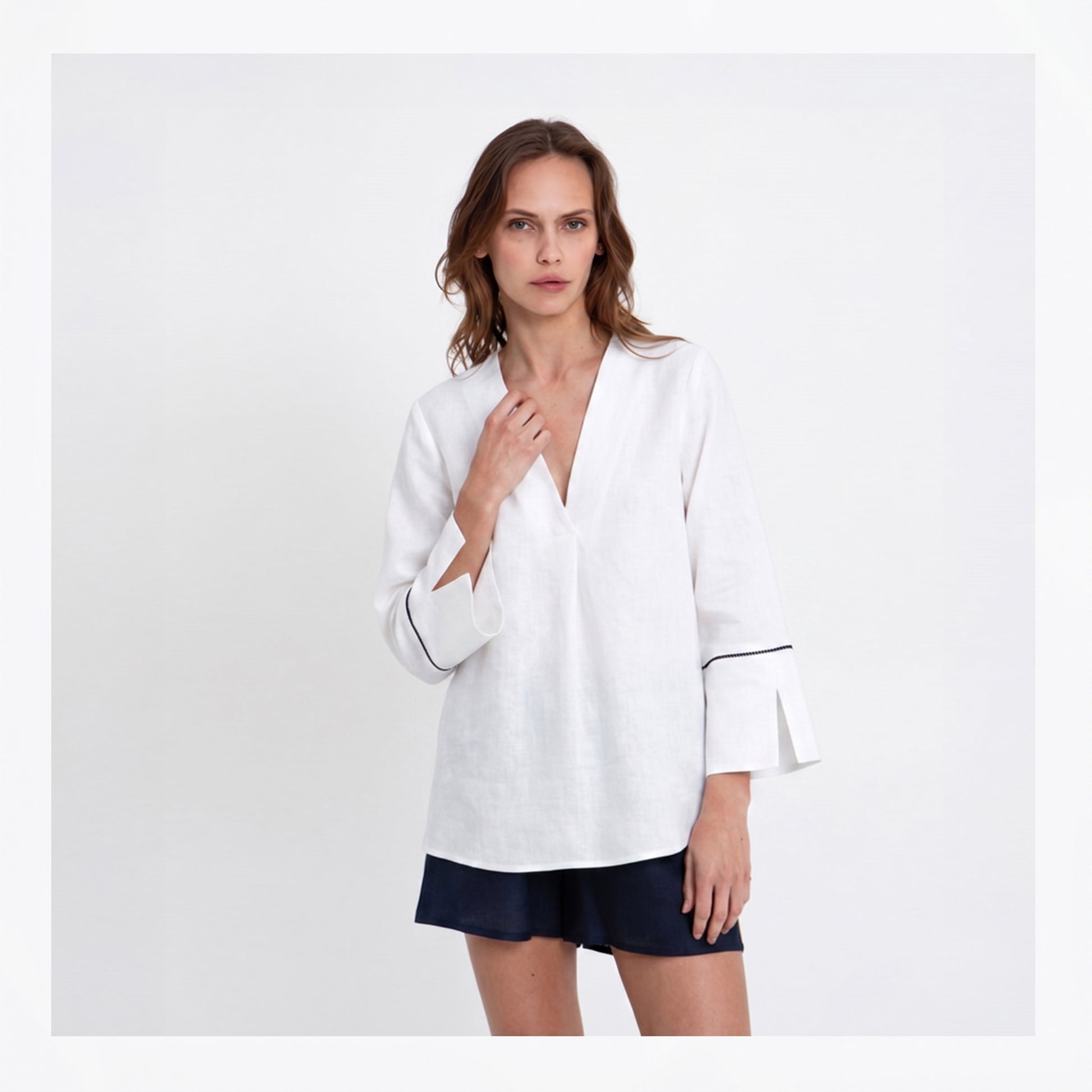 Greek Long Sleeve Pleat Blouse - White/Black