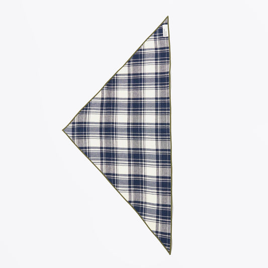 Texture Plaid Scout Scarf - Navy