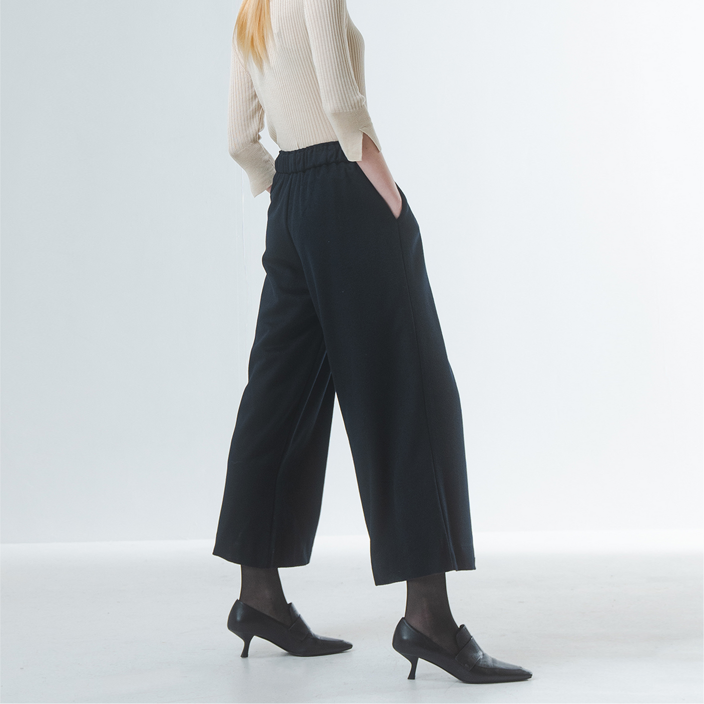 Drawstring Waist Trousers - Black