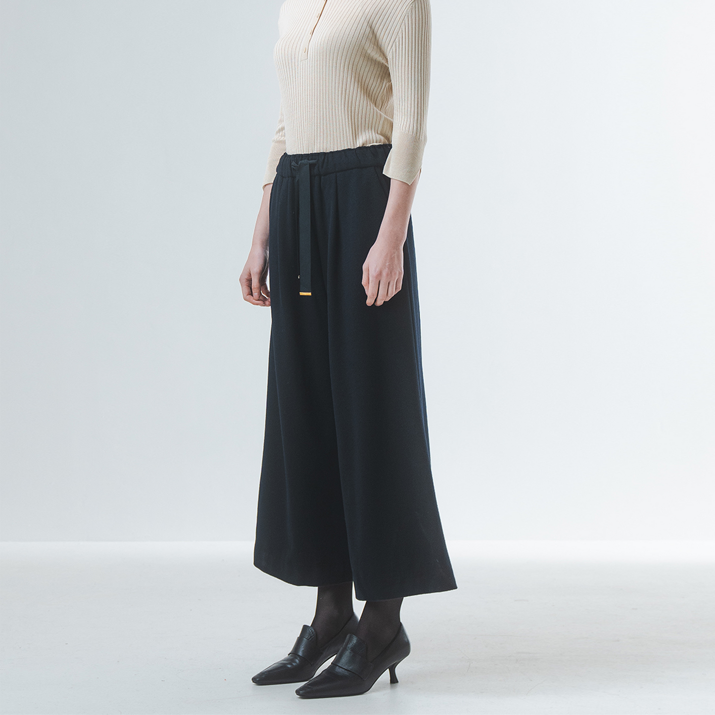 Drawstring Waist Trousers - Black