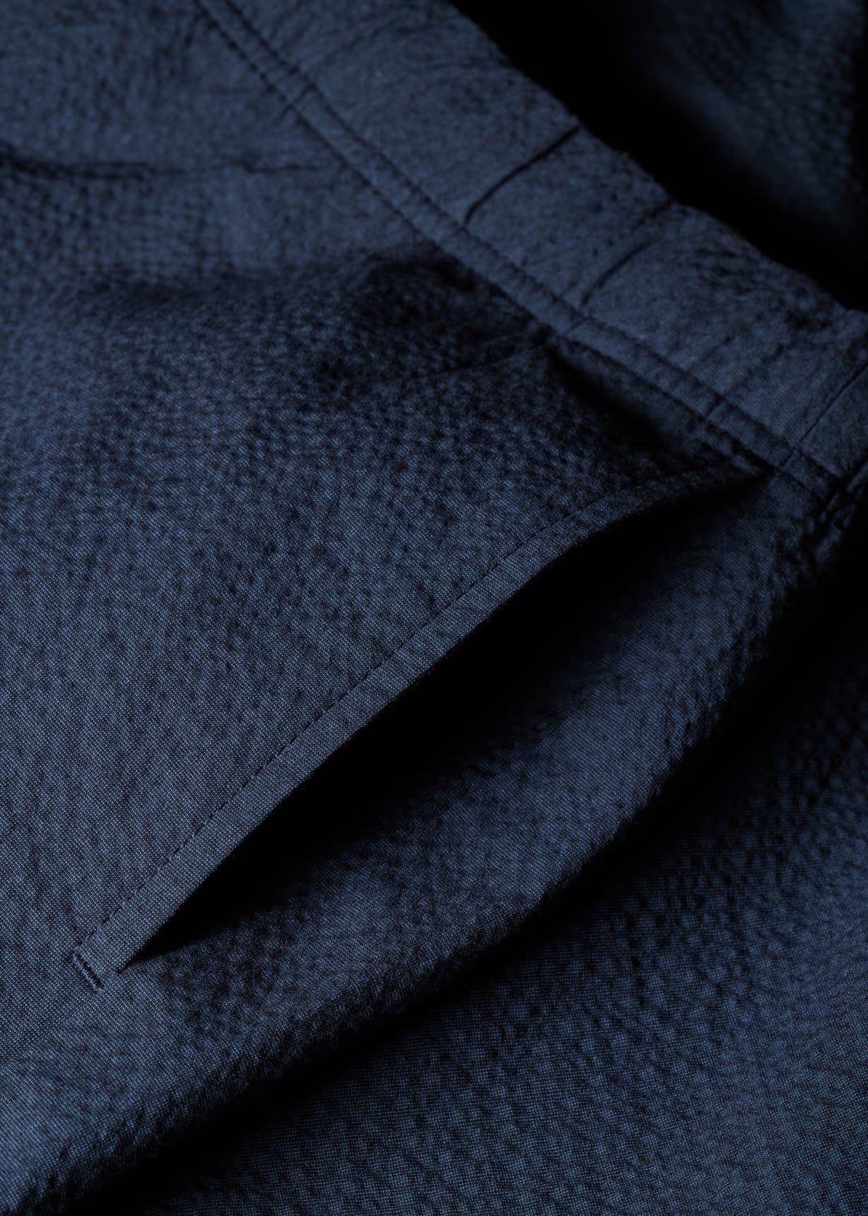 Stretch-Cotton Seersucker Shorts - Navy