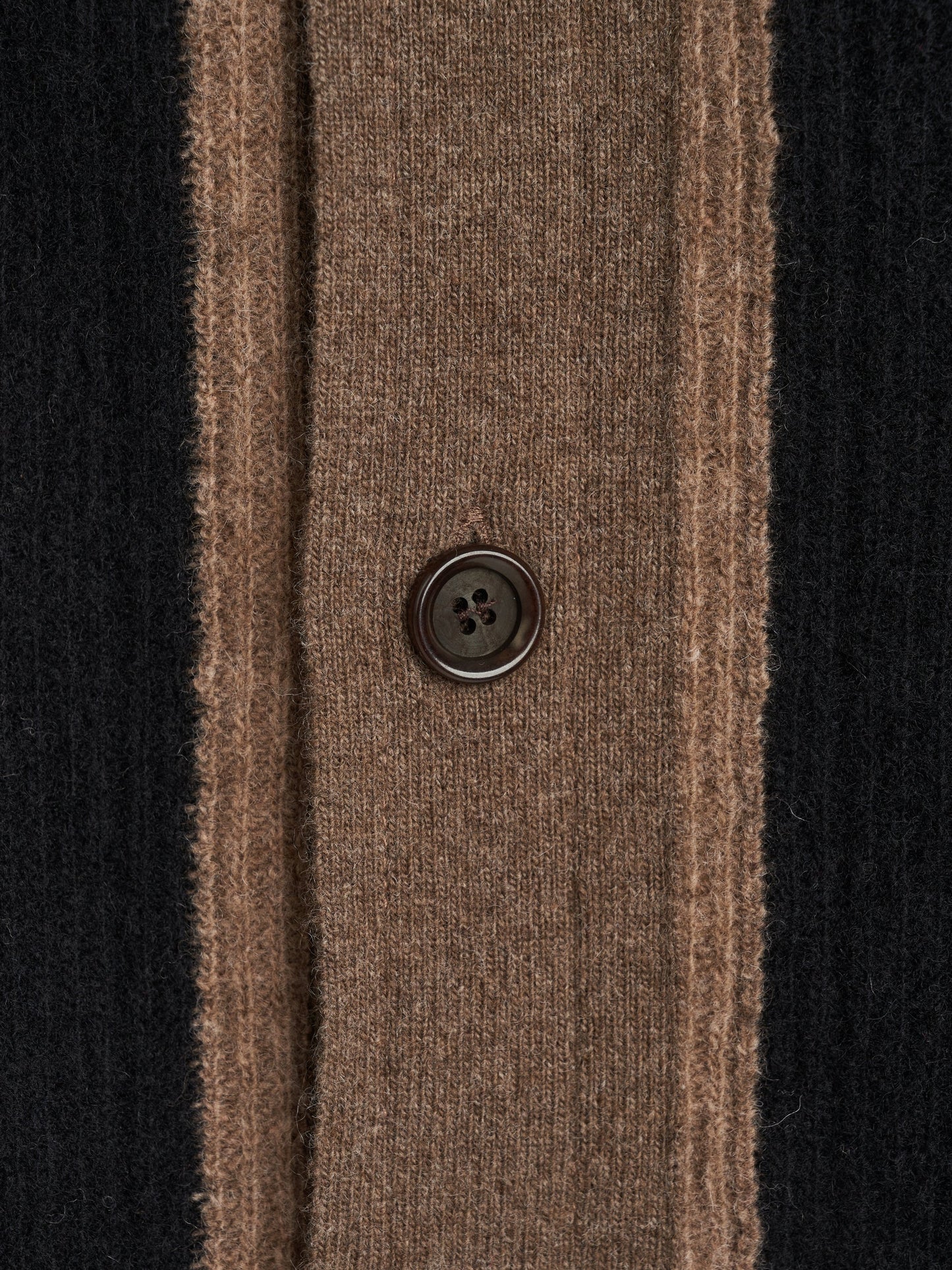 Britten Knitted Cardigan Colvin - Black