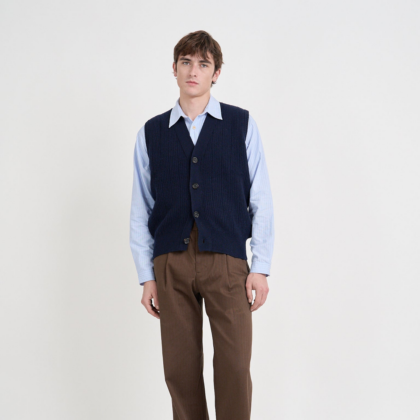 Dewsbury V Neck Overton - Navy