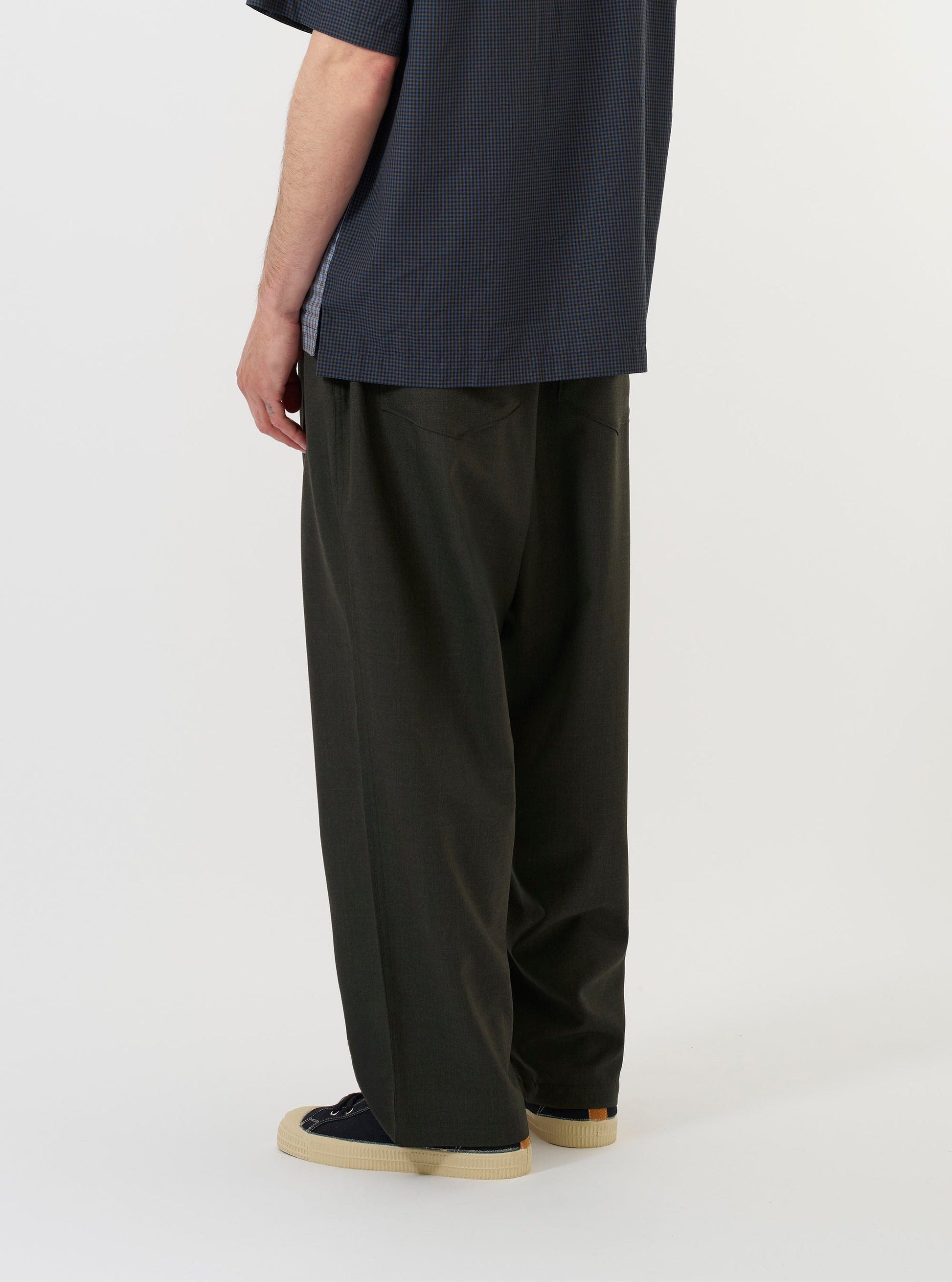 Universal Tropical Suiting Dutch Pant - Olive Marl