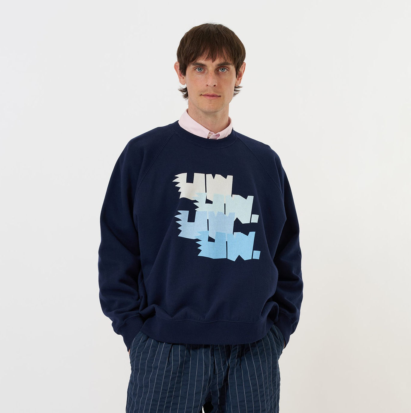 Universal Brush Back Sweat FM Raglan Sweatshirt - Navy