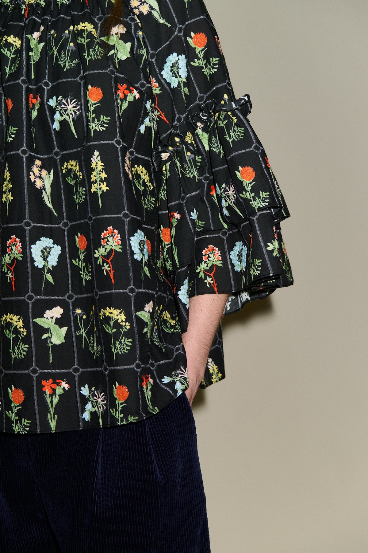 SAMDI Blythe Top - Black Multi Print