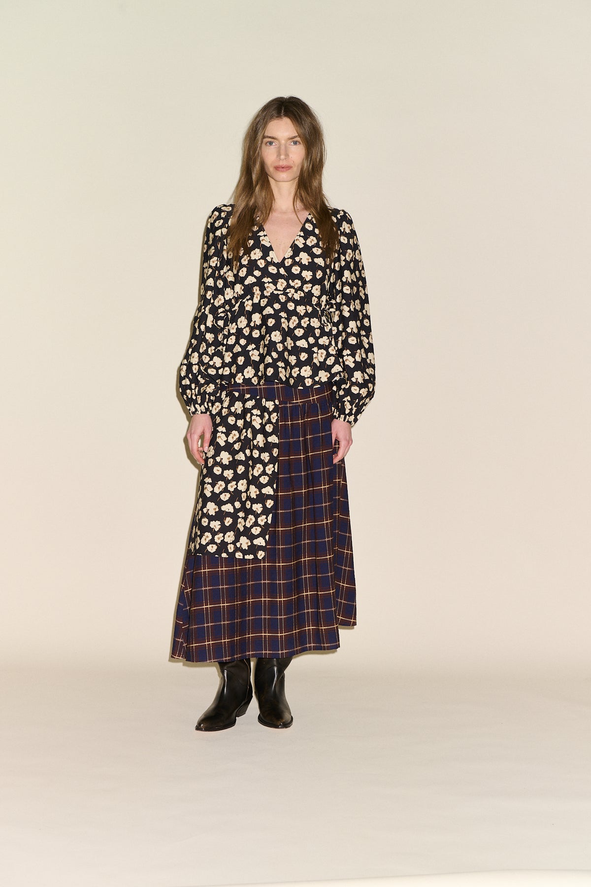 Bella Blouse - Brown Floral