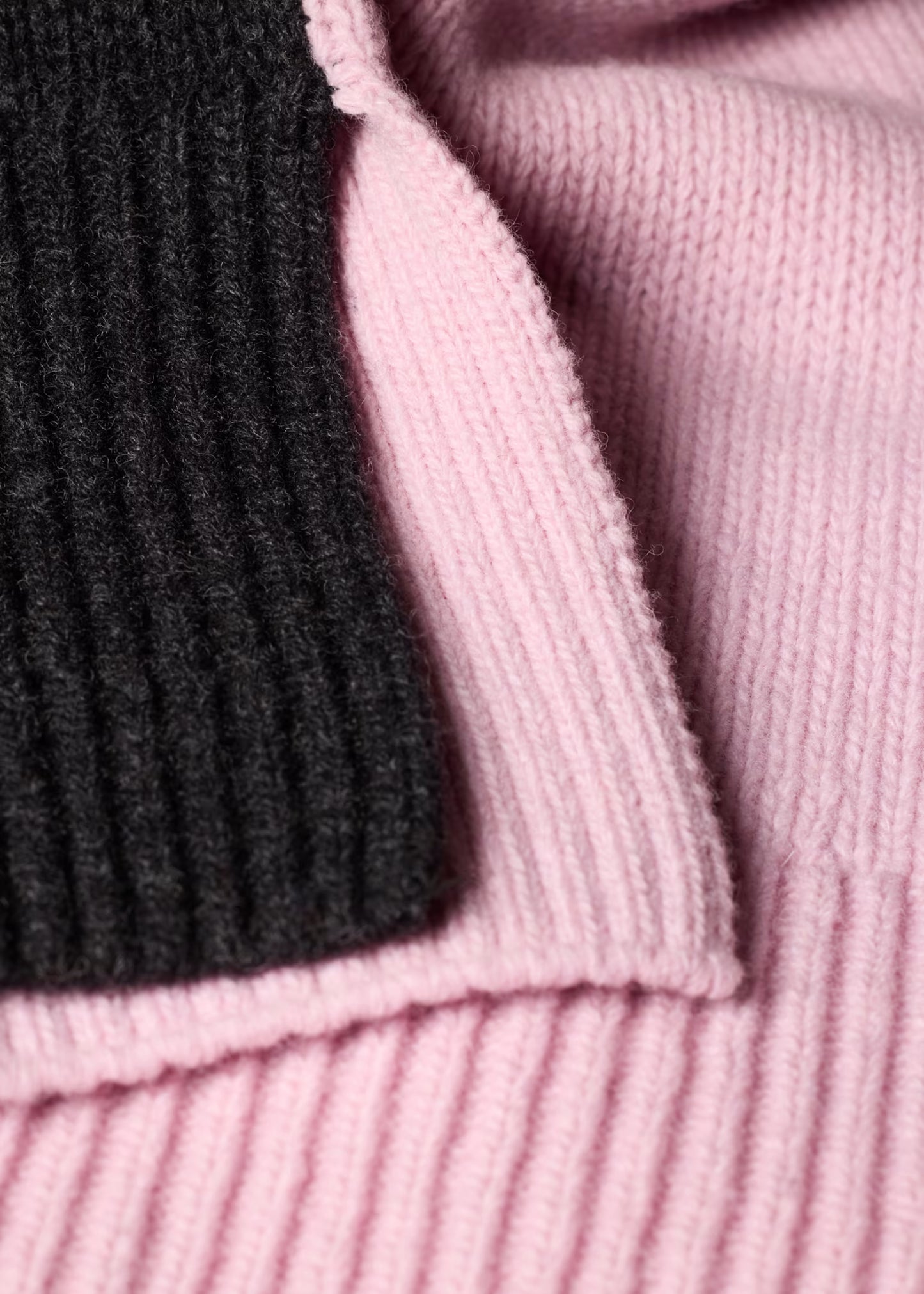 Tyneside Knitted Jumper - Black / Multi
