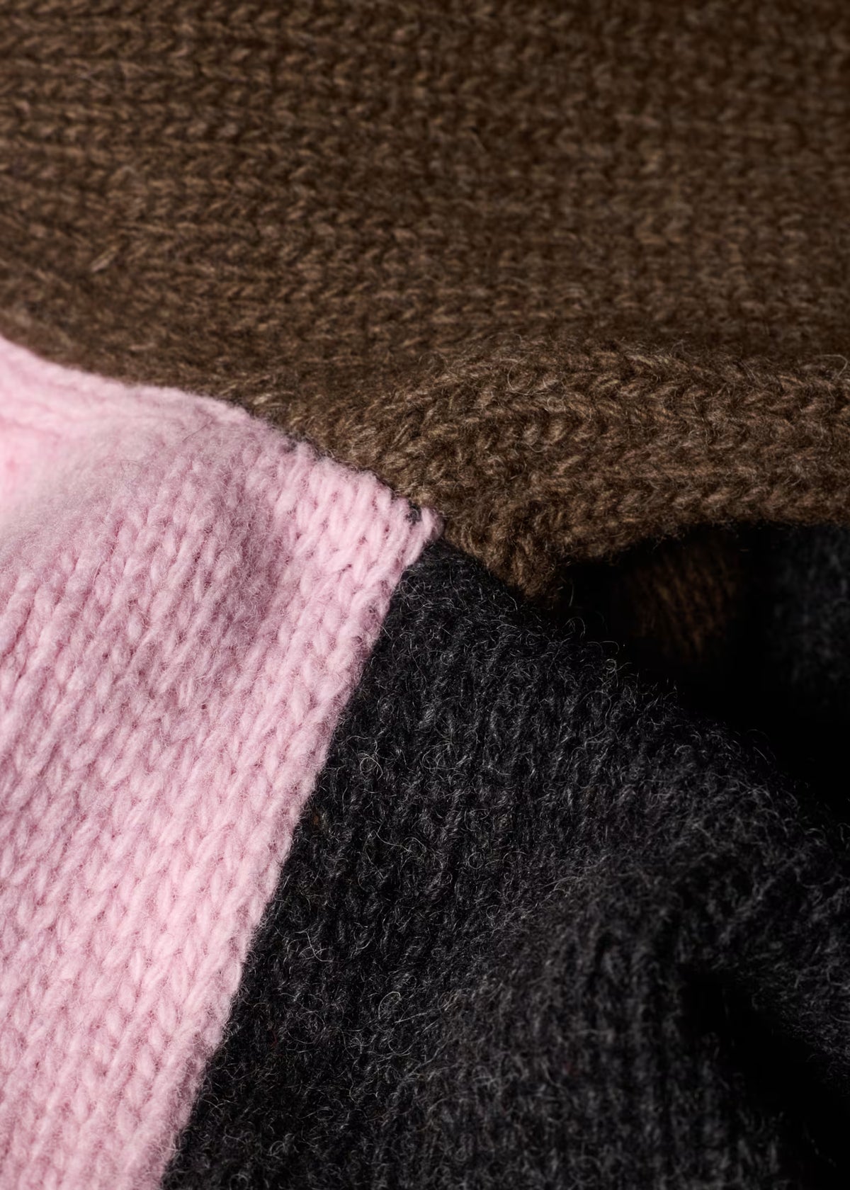 Tyneside Knitted Jumper - Black / Multi