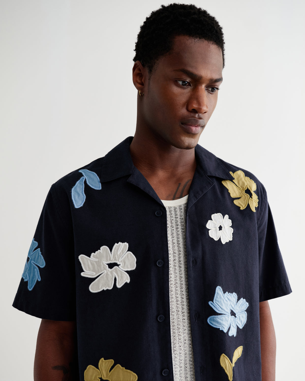 Didcot Floral Applique Short-Sleeve Shirt - Navy / Multicolour