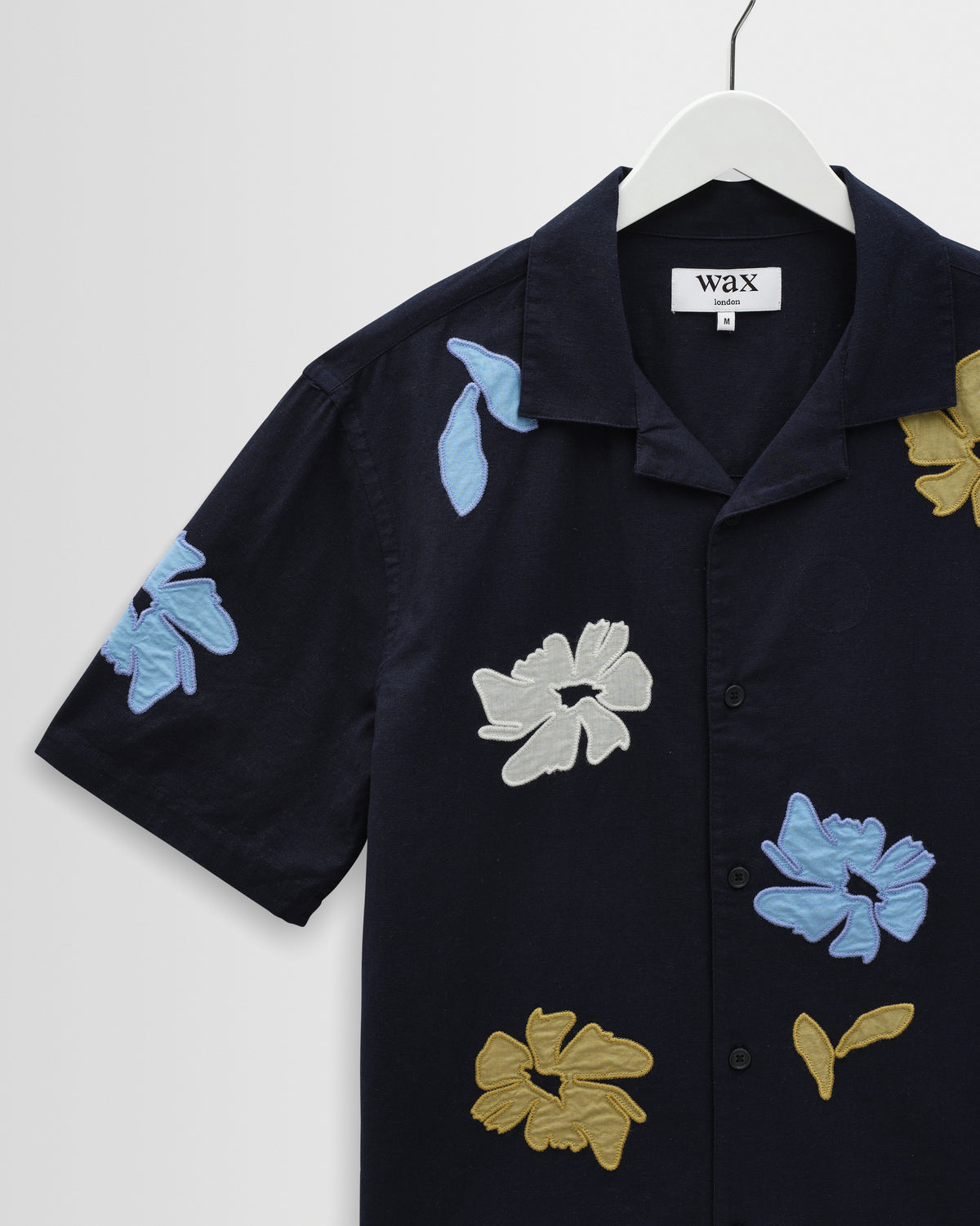 Didcot Floral Applique Short-Sleeve Shirt - Navy / Multicolour